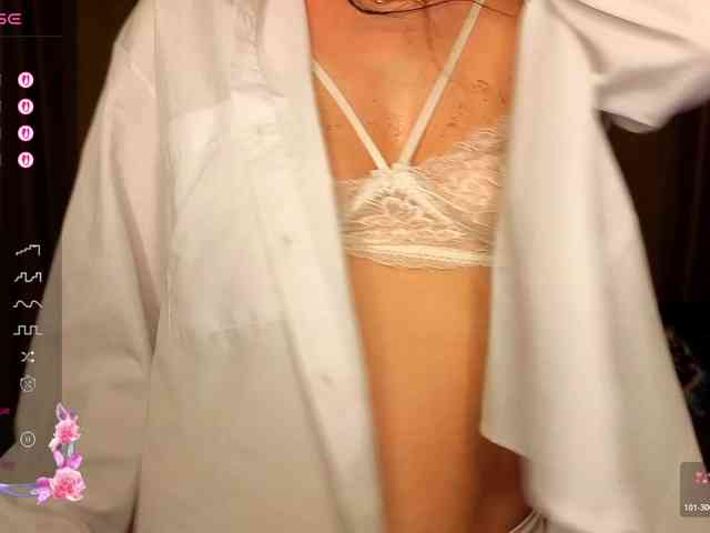 AliannaSoloKisses webcam