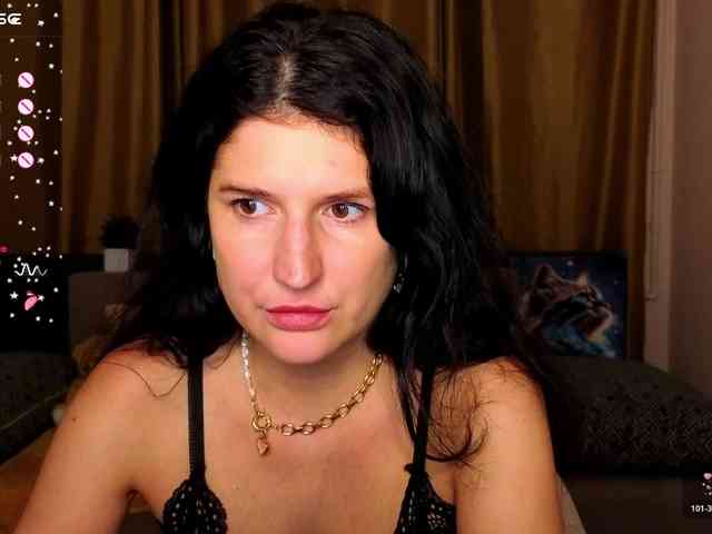 AliannaSoloKisses webcam