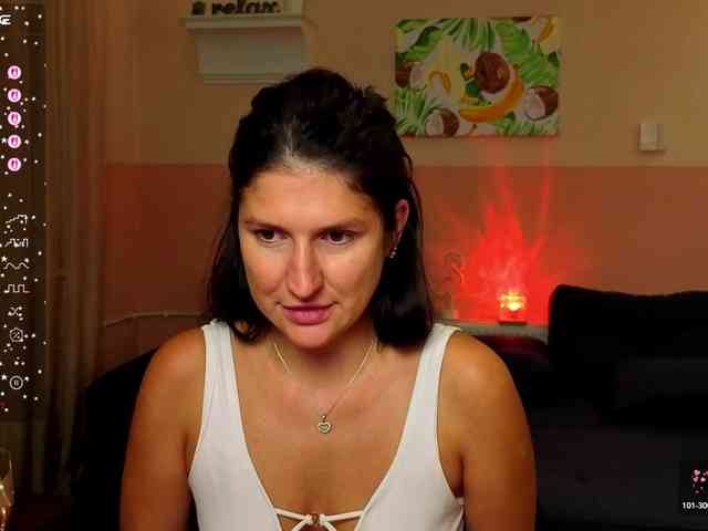 AliannaSoloKisses webcam