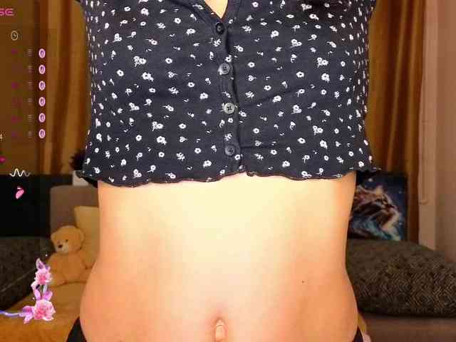 AliannaSoloKisses webcam