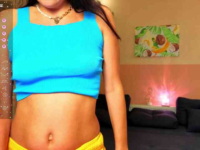 AliannaSoloKisses webcam