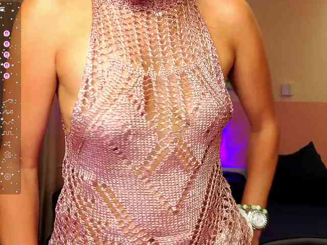 AliannaSoloKisses webcam