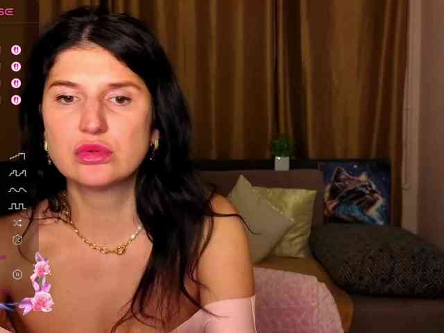 AliannaSoloKisses webcam