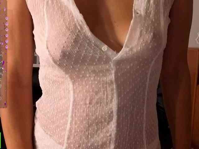 AliannaSoloKisse... Live Webcam on BongaCams