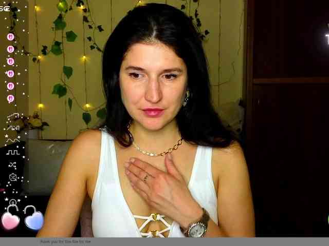 AliannaSoloKisses webcam
