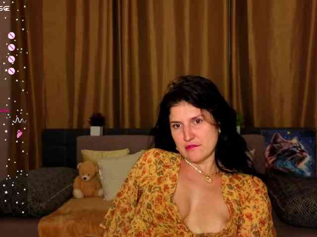 AliannaSoloKisses webcam