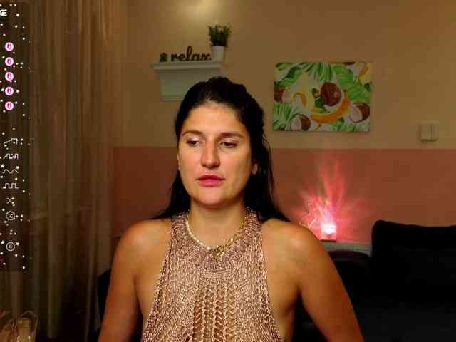 AliannaSoloKisses webcam
