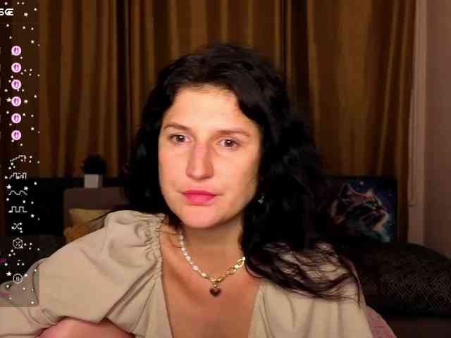 AliannaSoloKisses webcam