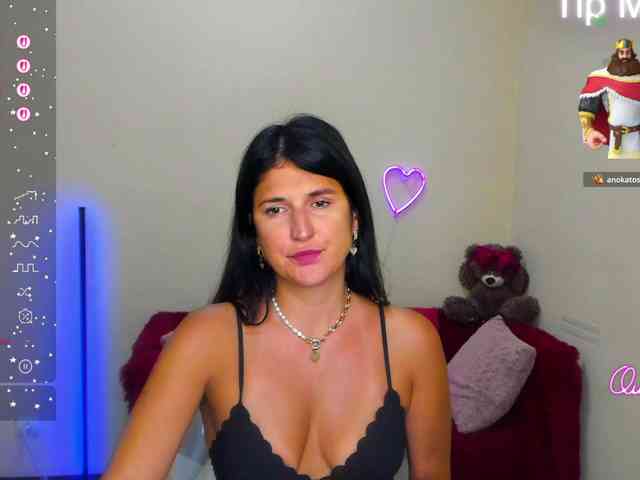 AliannaSoloKisses webcam