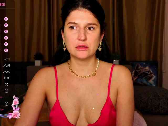 AliannaSoloKisses webcam