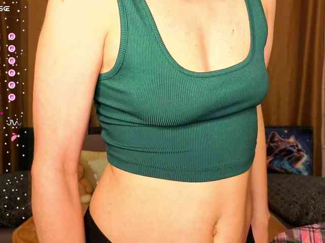 AliannaSoloKisses webcam