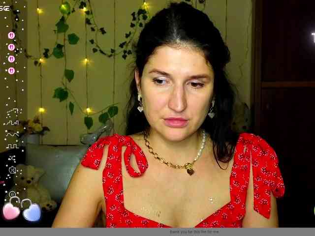 AliannaSoloKisses webcam