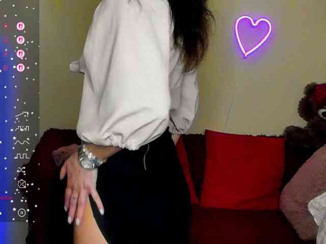 AliannaSoloKisses webcam