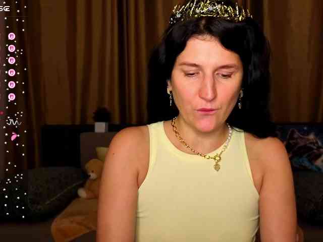 AliannaSoloKisses webcam