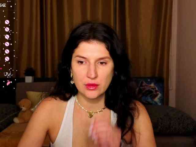 AliannaSoloKisses webcam