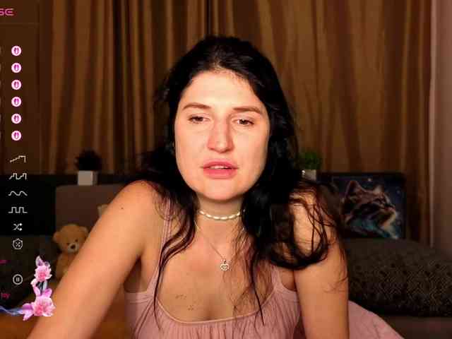 AliannaSoloKisses webcam