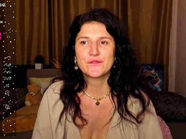 AliannaSoloKisses webcam