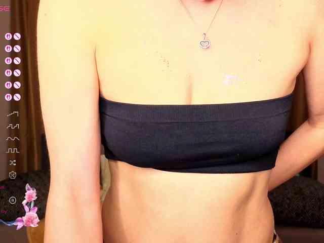 AliannaSoloKisses webcam