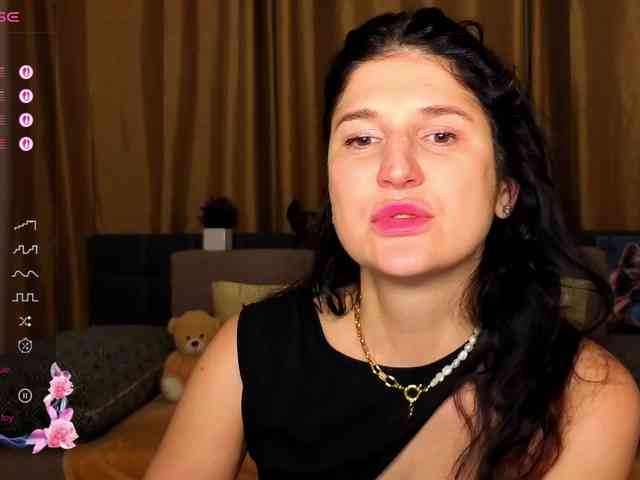 AliannaSoloKisses