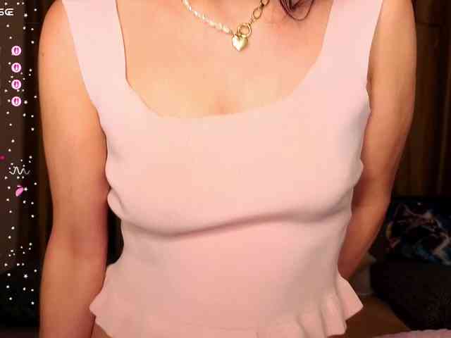 AliannaSoloKisses webcam