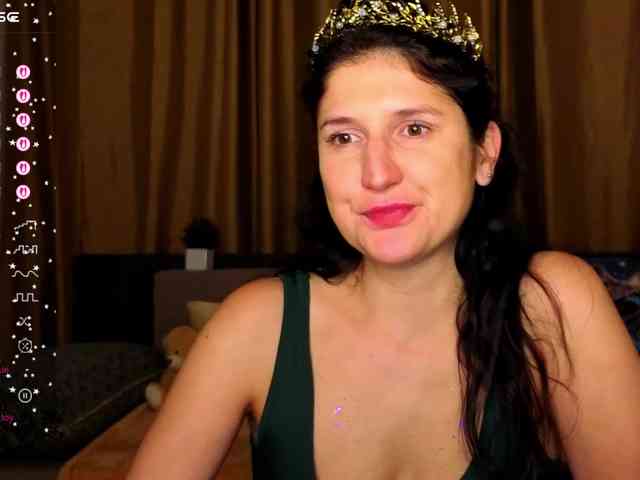 AliannaSoloKisses webcam