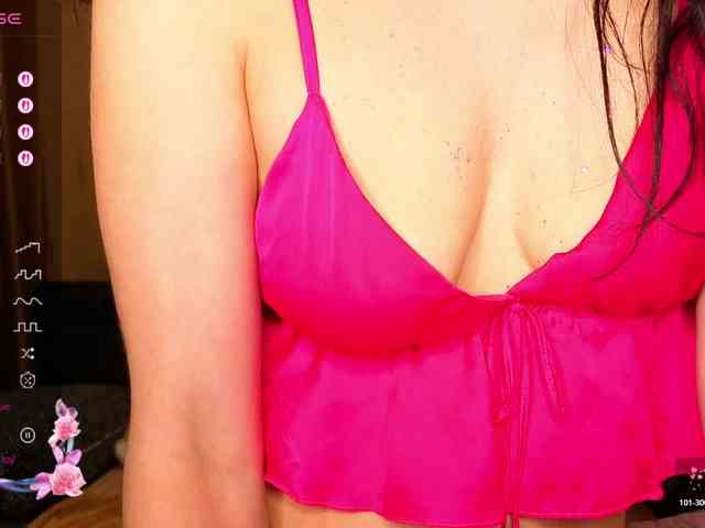 AliannaSoloKisses webcam