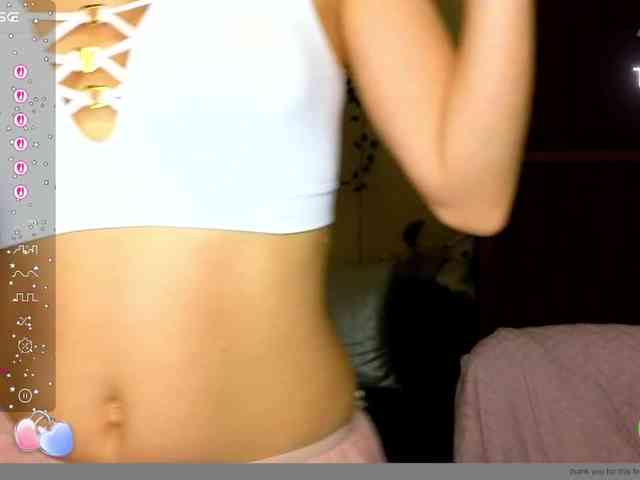 AliannaSoloKisses webcam