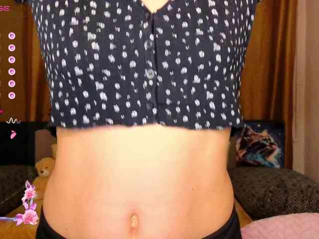 AliannaSoloKisses webcam