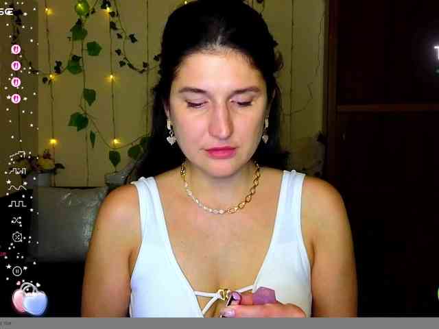 AliannaSoloKisses webcam