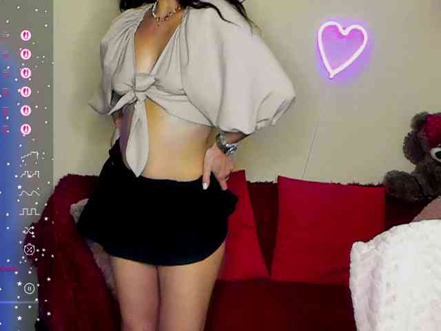 AliannaSoloKisses webcam