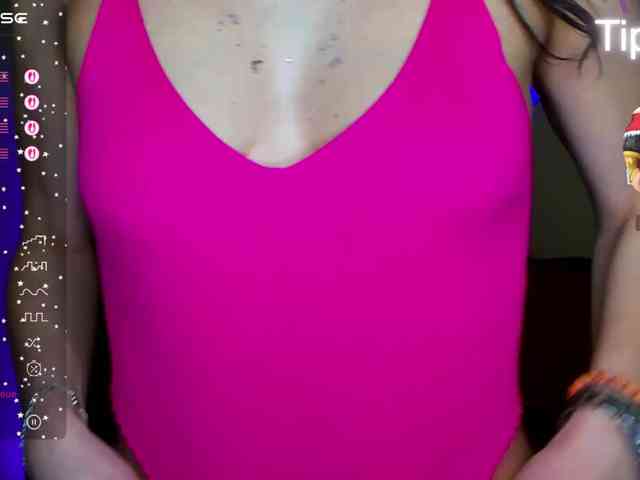 AliannaSoloKisses webcam