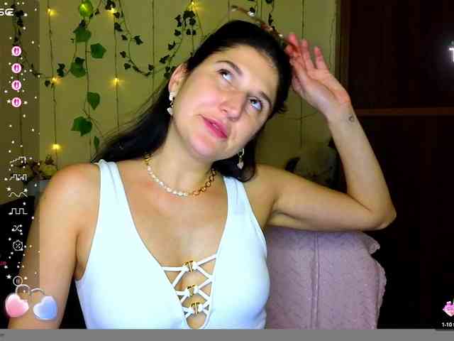AliannaSoloKisses webcam