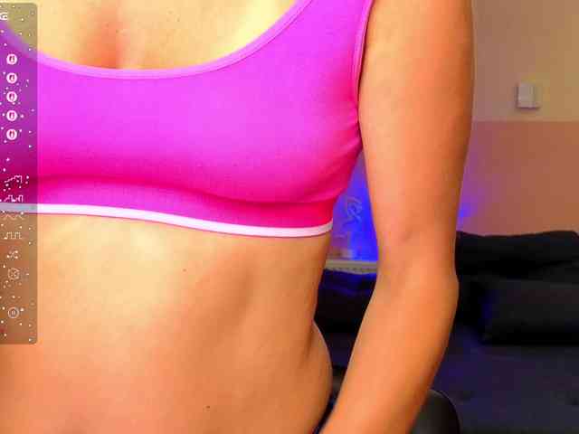 AliannaSoloKisses webcam