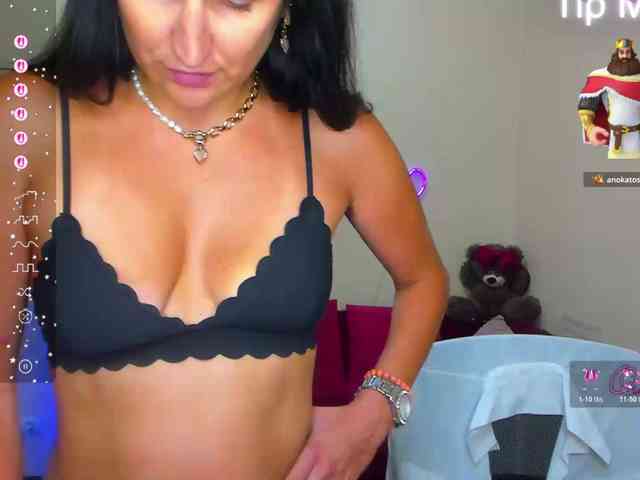 AliannaSoloKisses webcam