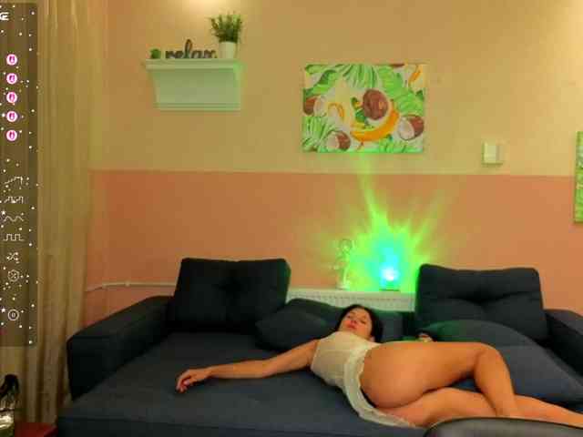 AliannaSoloKisses webcam