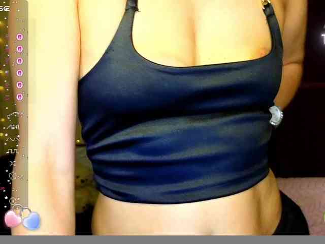 AliannaSoloKisses webcam