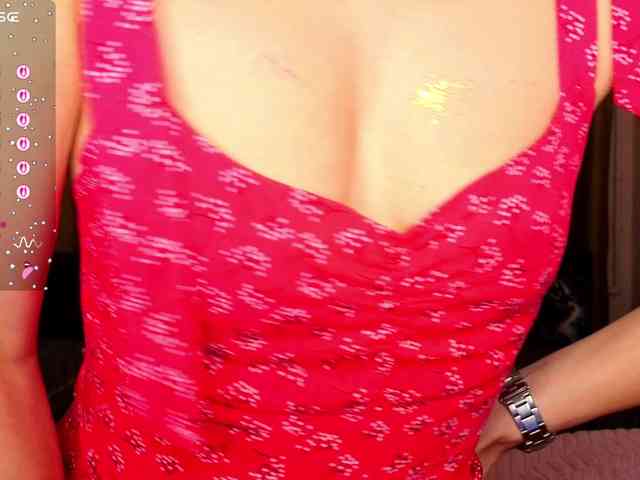 AliannaSoloKisses webcam