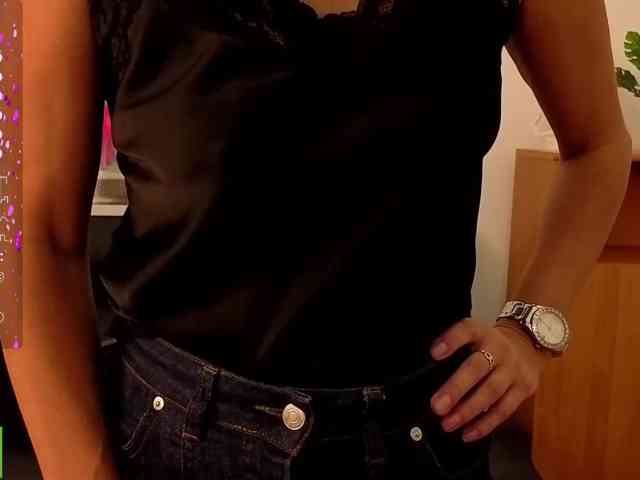 AliannaSoloKisses webcam