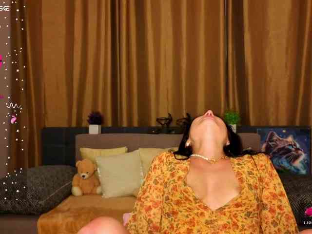 AliannaSoloKisses webcam