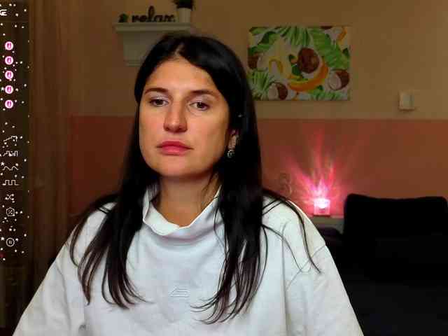 AliannaSoloKisses webcam