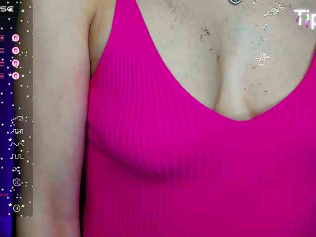 AliannaSoloKisses webcam