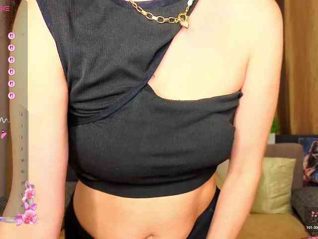 AliannaSoloKisses webcam