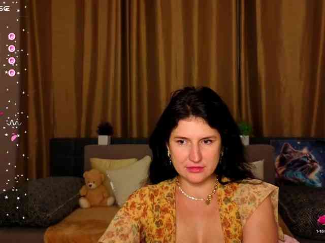 AliannaSoloKisses webcam