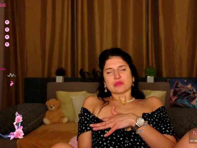 AliannaSoloKisses webcam