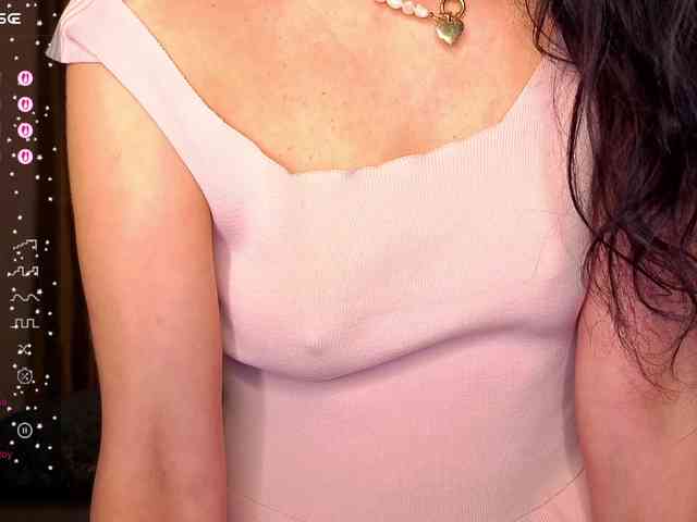 AliannaSoloKisses webcam