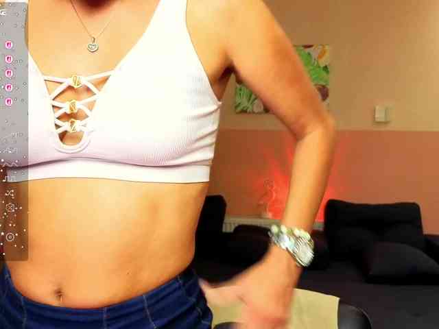 AliannaSoloKisses webcam