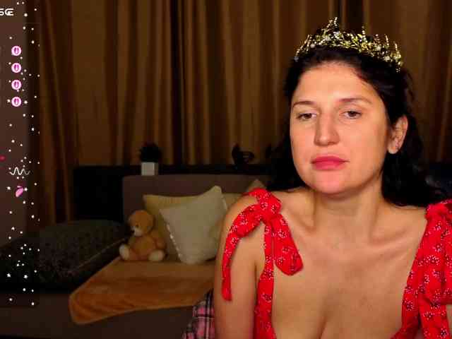 AliannaSoloKisses webcam