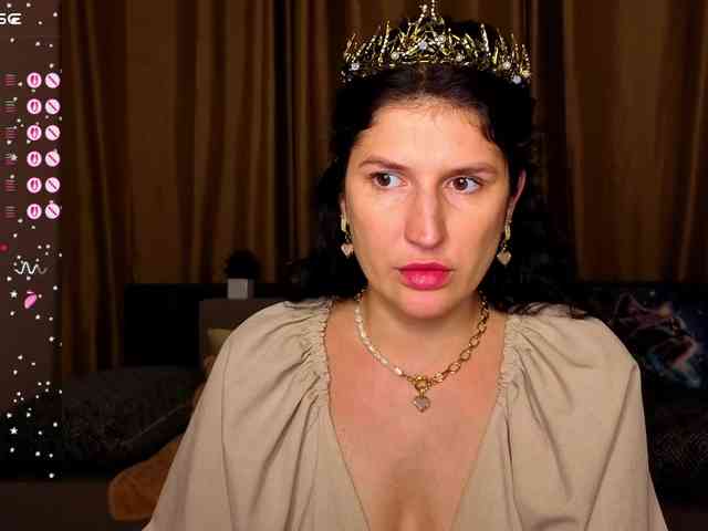 AliannaSoloKisses webcam