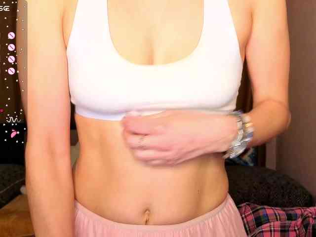 AliannaSoloKisses webcam