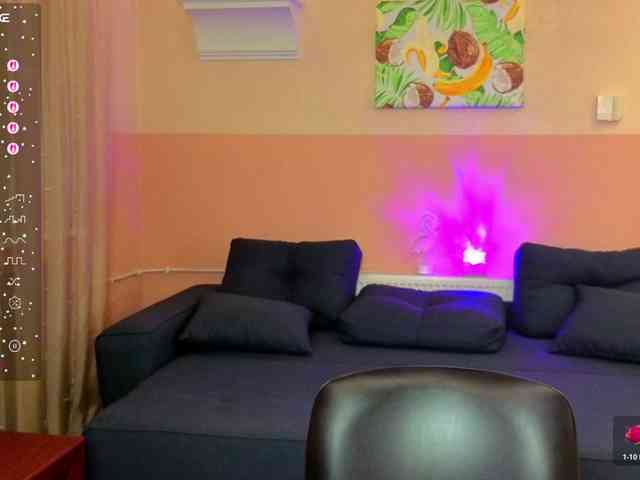 AliannaSoloKisses webcam